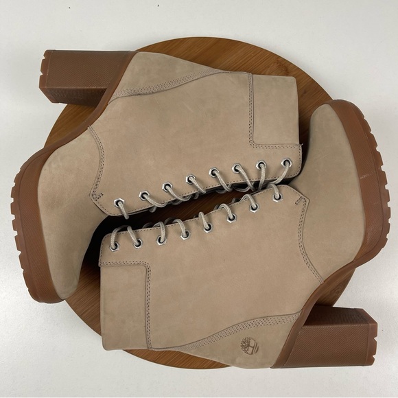 COPY - Timberland Women’s Camdale Chunky Heel 6” Inch Boots - Picture 7 of 10